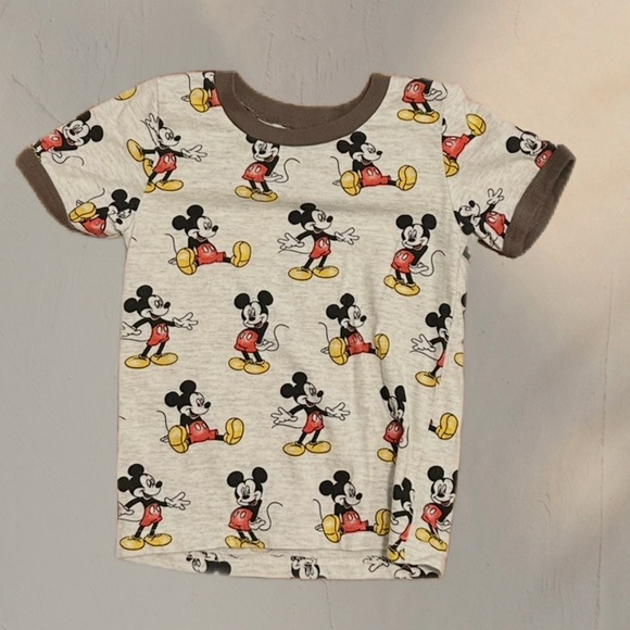 Disney Junior Mickey Mouse All-Over T-Shirt - Size 3T Neutral Cream - Picture 7 of 7